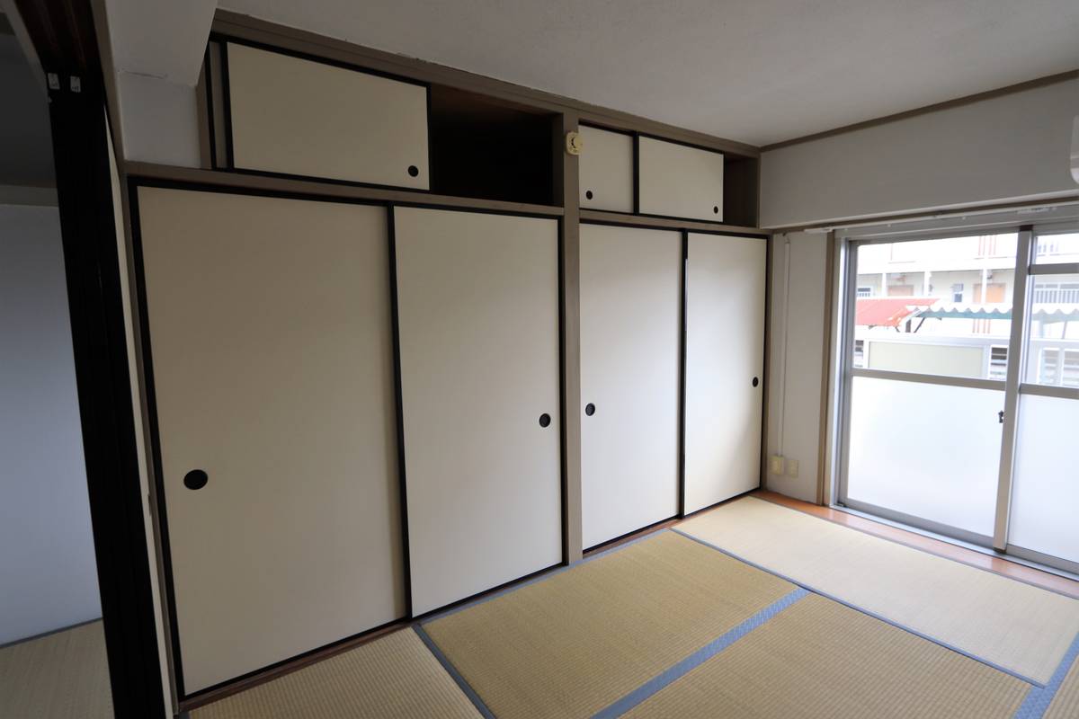 Gudang di Village House Sunami di Mizuho-shi