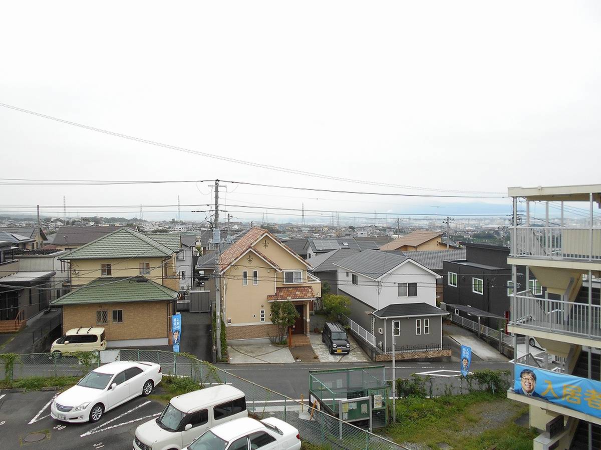 Tầm nhìn từ Village House Ishizaka ở Fuji-shi