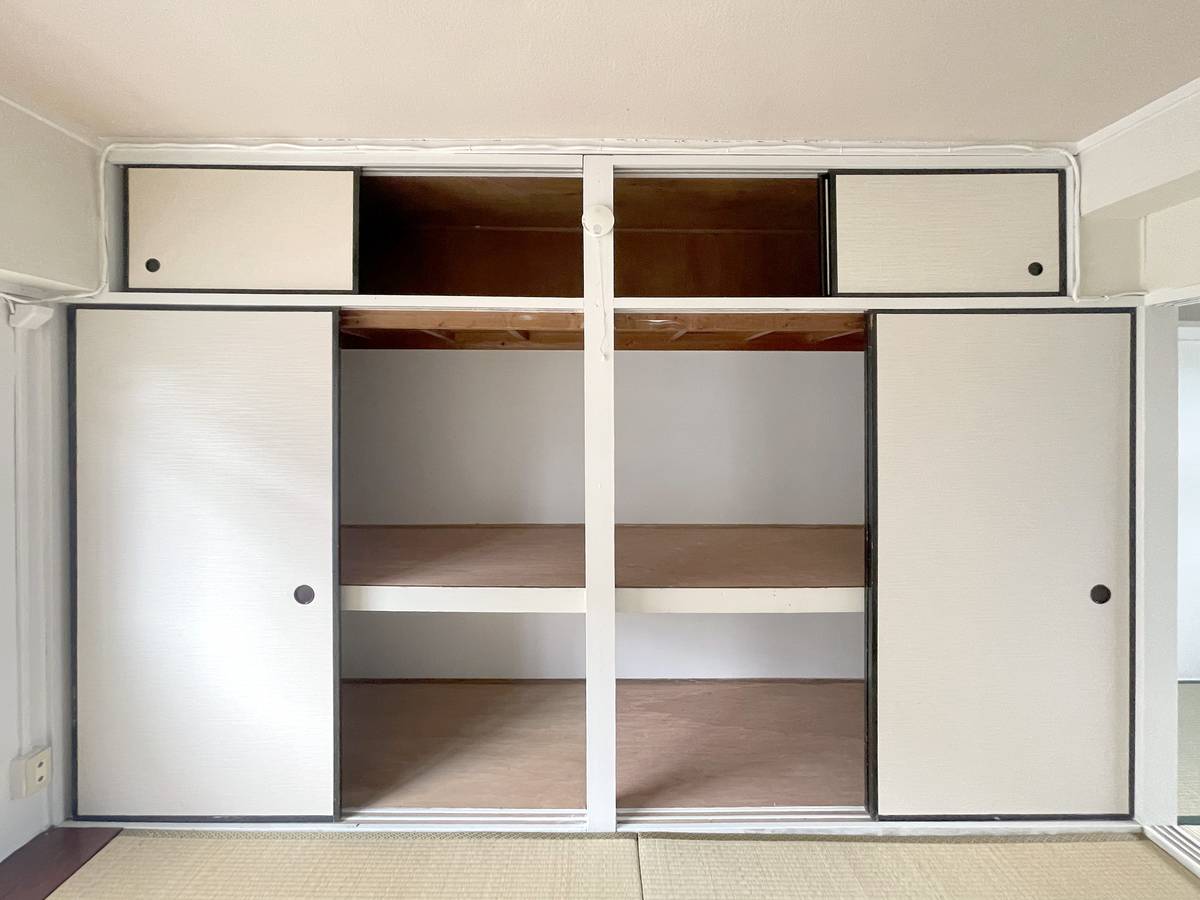 鈴鹿市ビレッジハウス西条の収納