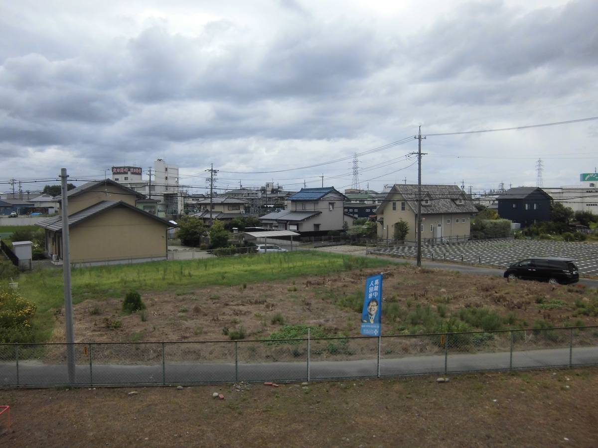 Tầm nhìn từ Village House Fuso ở Niwa-gun