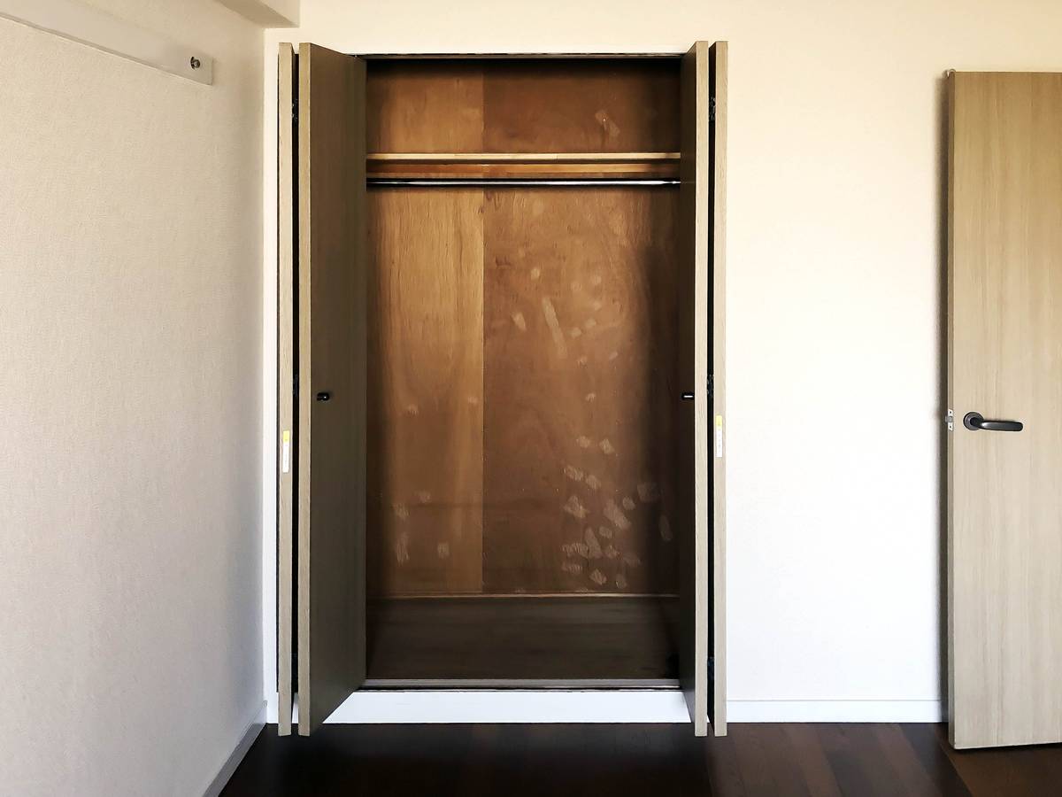 Depósito de Village House Kyougamine Tower em Toyota-shi