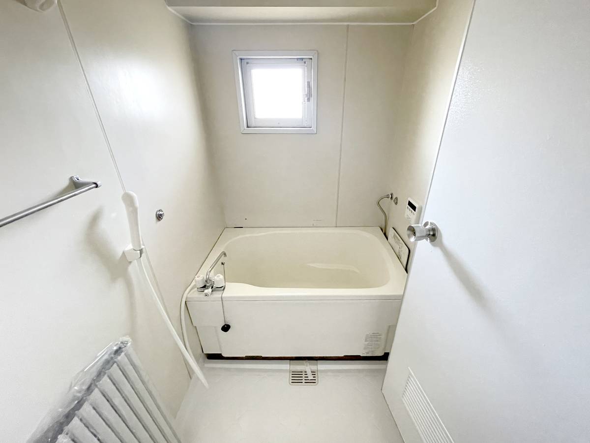 Kamar Mandi di Village House Kamezaki di Handa-shi