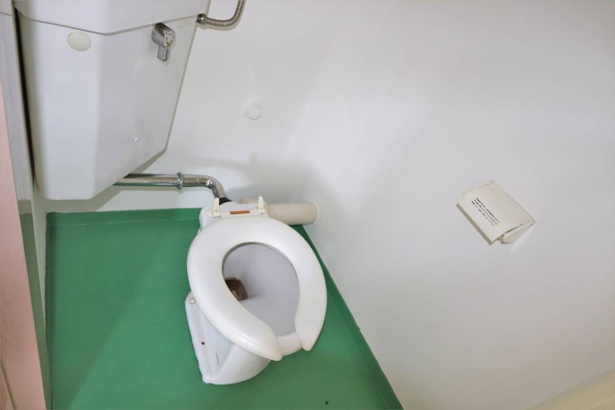 Toilet in Village House Takatomi in Yamagata-shi