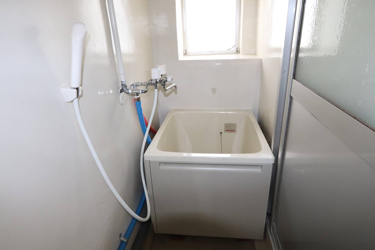 位于山県市的Village House 高富的浴室