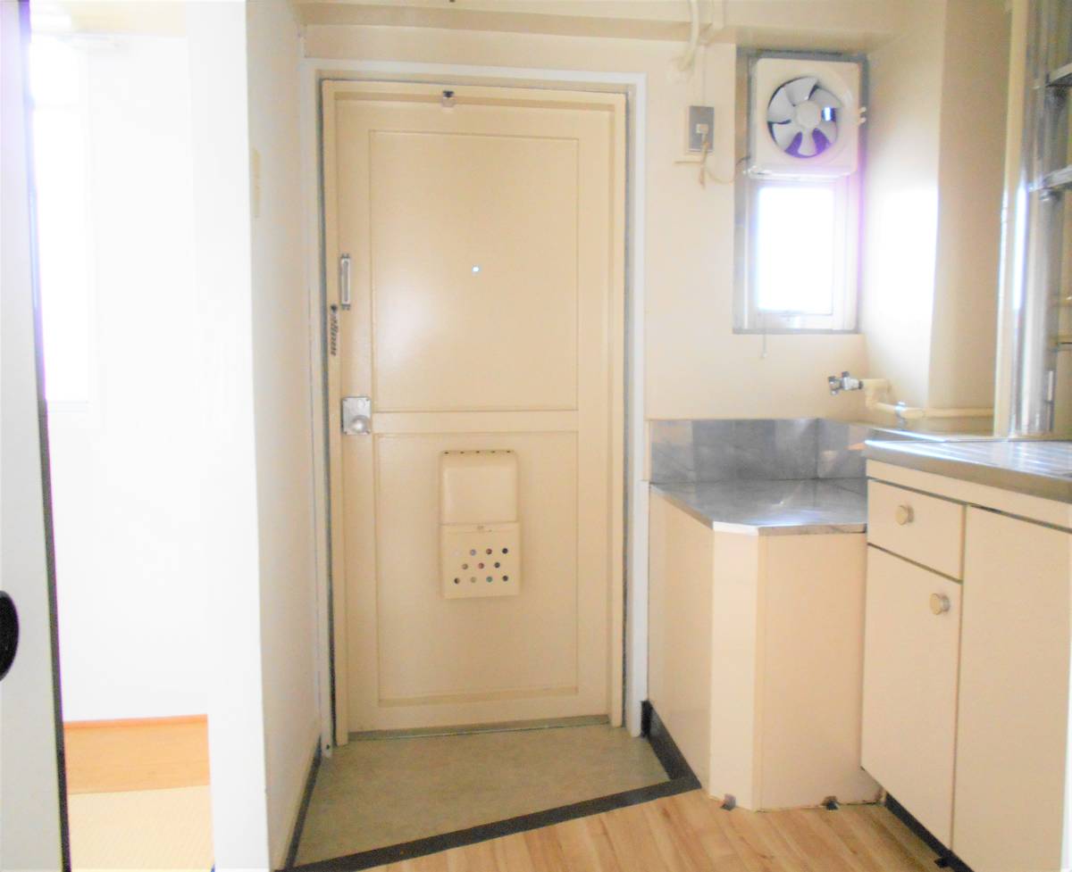 Entrada do apartamento de Village House Shikatsu em Kitanagoya-shi