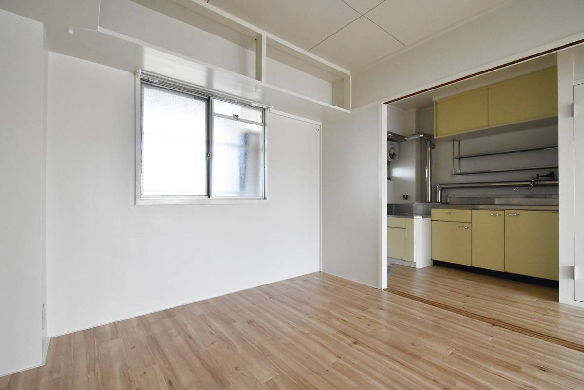 野々市市ビレッジハウス野々市の居室