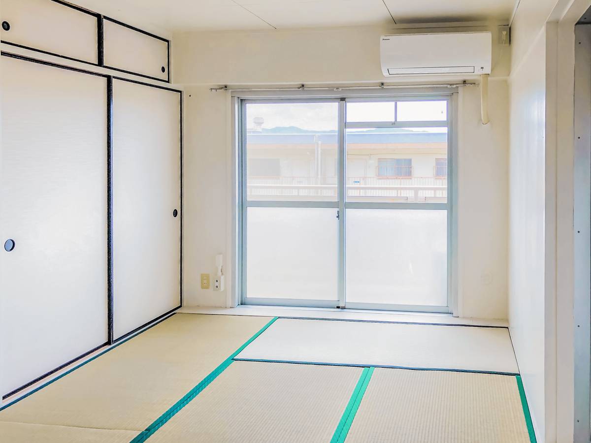 Living Room in Village House Okatsu in Kakegawa-shi