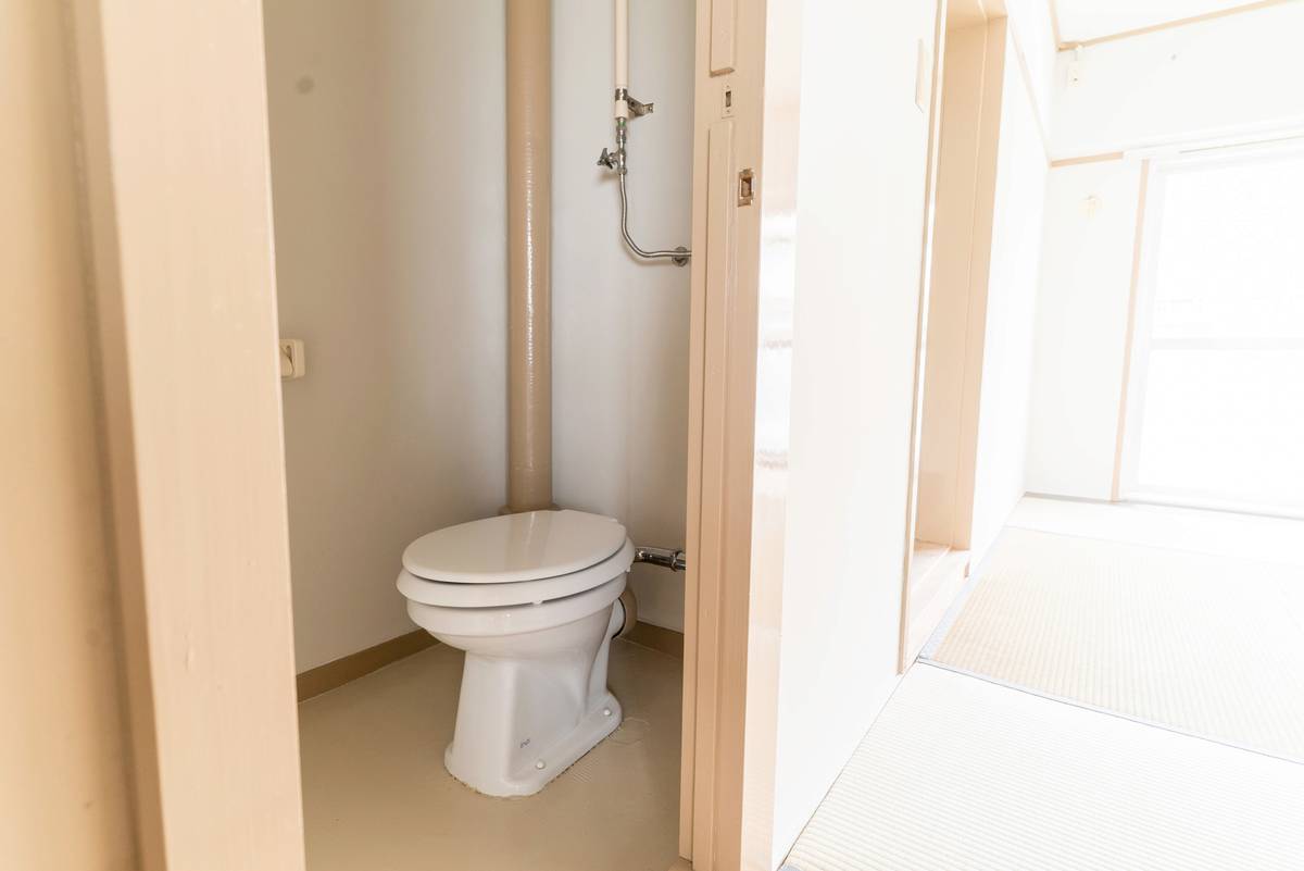 Toilet in Village House Hasuike in Ichinomiya-shi