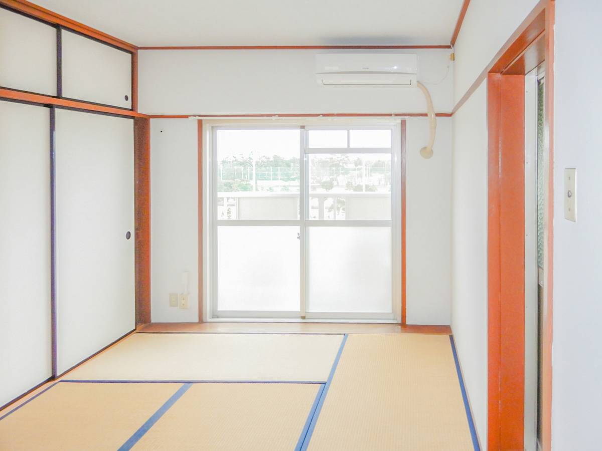 Living Room in Village House Shinohara in Chuo-ku