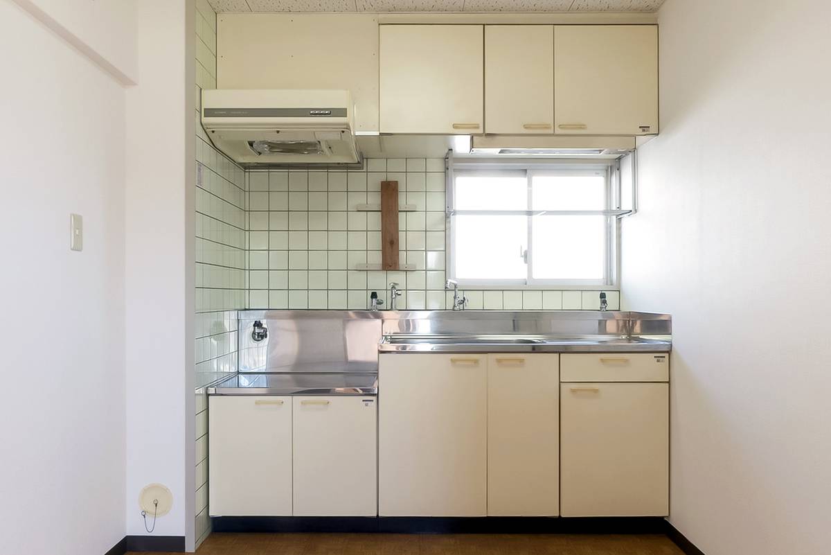 Dapur di Village House TSU di Tsu-shi