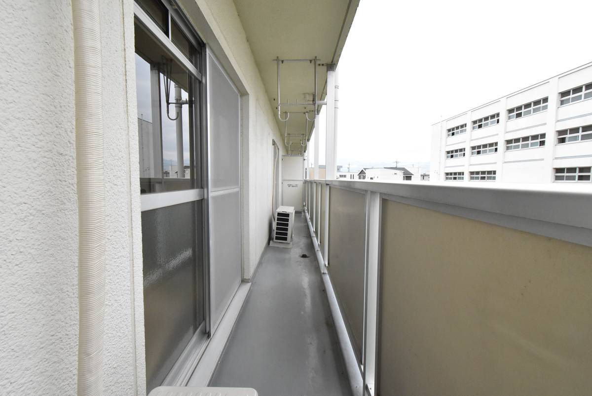 Balcony in Village House Arakawa in Toyama-shi