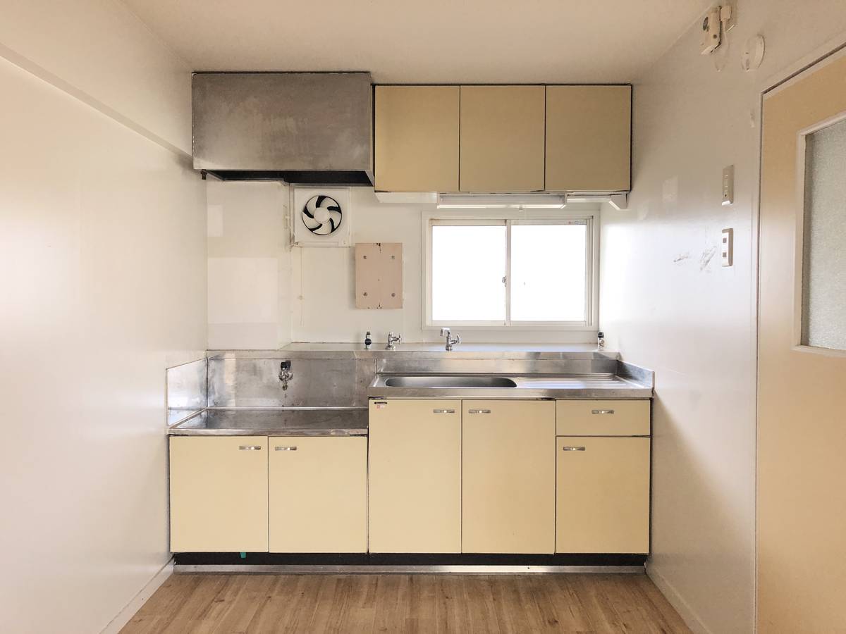 Toyohashi-shi ရှိ Village House Sato ၏ မီးဖိုချောင်