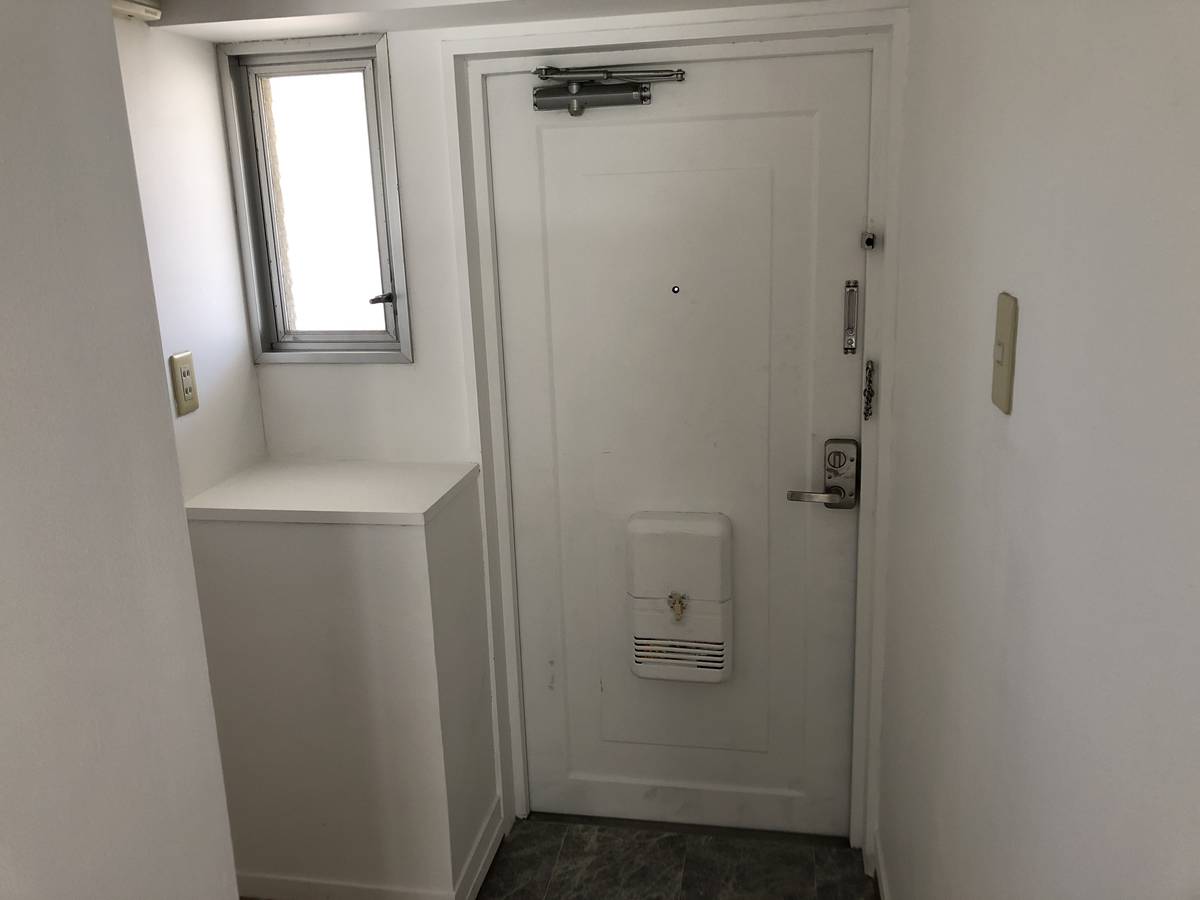 Toyohashi-shi ရှိ Village House Sato ၏ တိုက်ခန်းဝင်ပေါက်