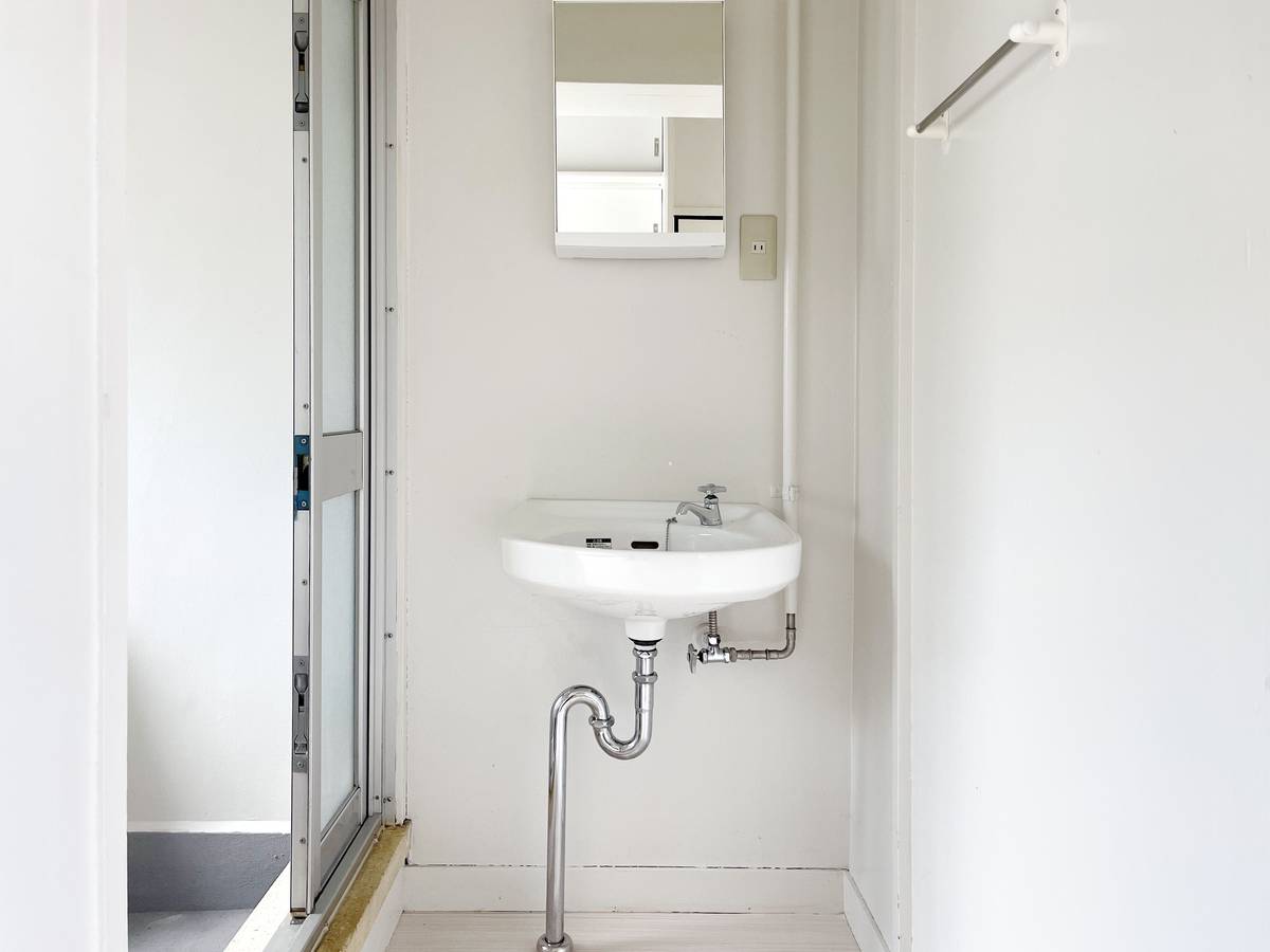 碧南市ビレッジハウス西端の洗面所