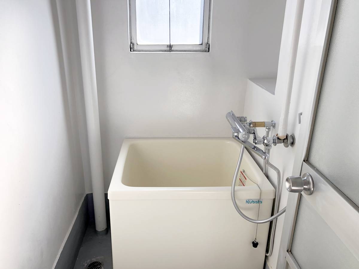 碧南市ビレッジハウス西端のバス