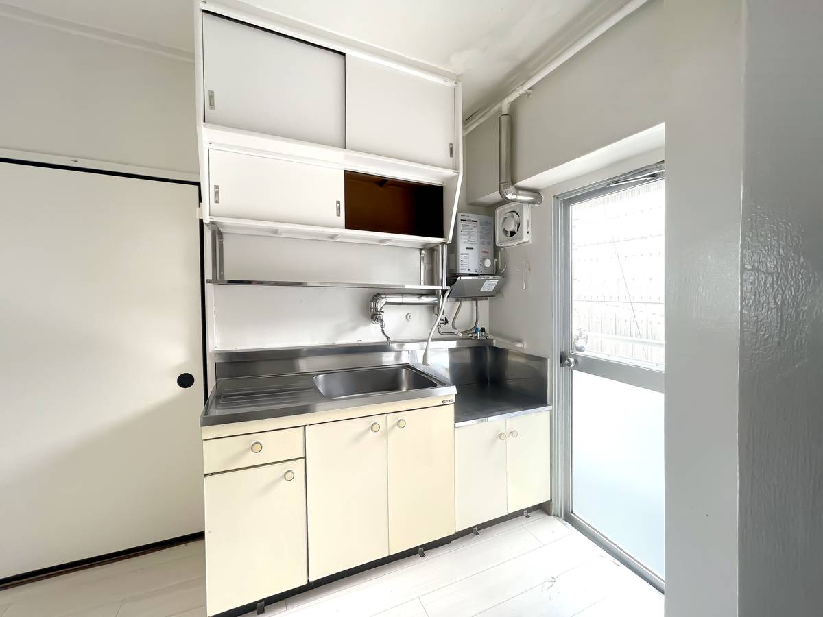 碧南市ビレッジハウス西端のキッチン