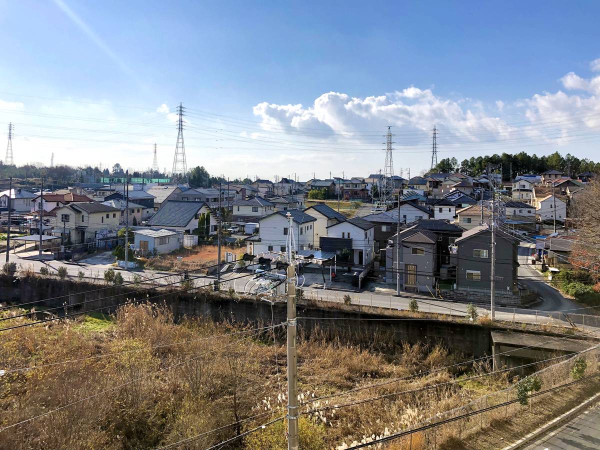 Tầm nhìn từ Village House Ochiai ở Seto-shi