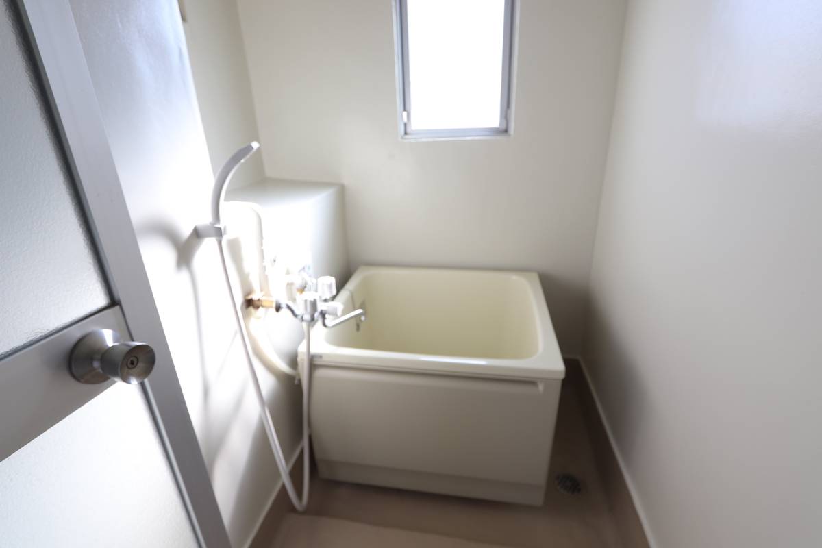 Kamar Mandi di Village House Osashima di Ena-shi