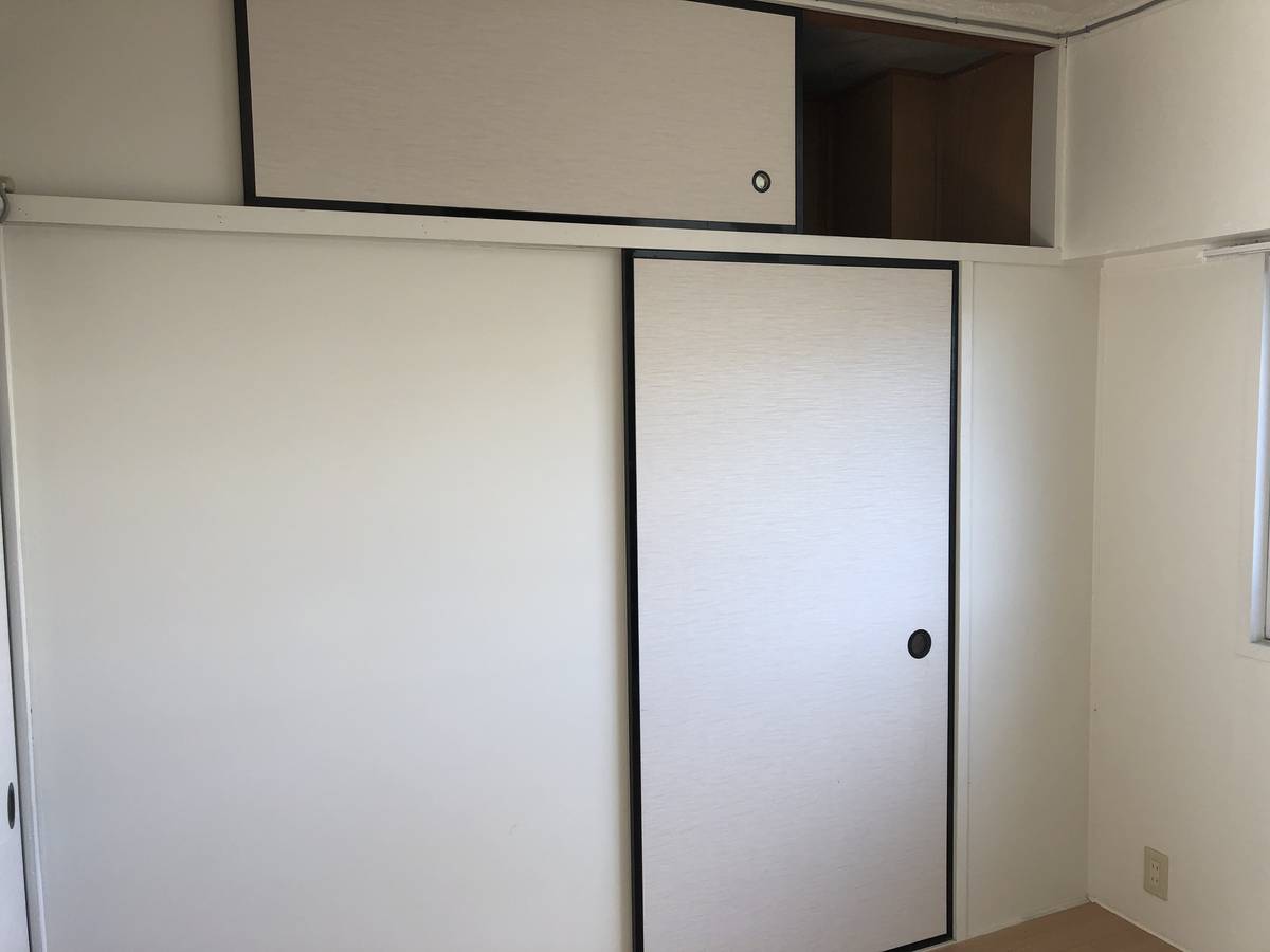 Storage Space in Village House Osashima in Ena-shi