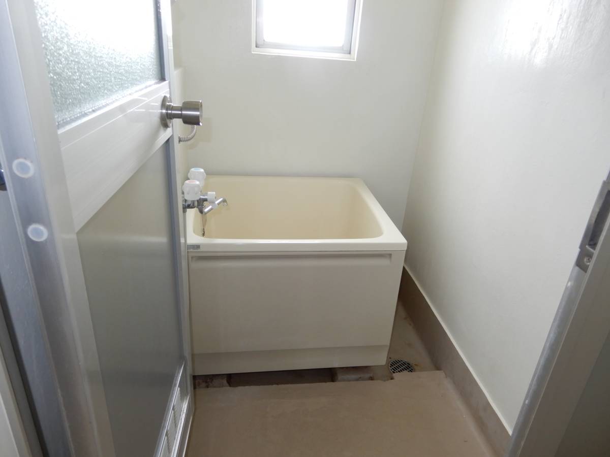 位于磐田市的Village House 天白的浴室