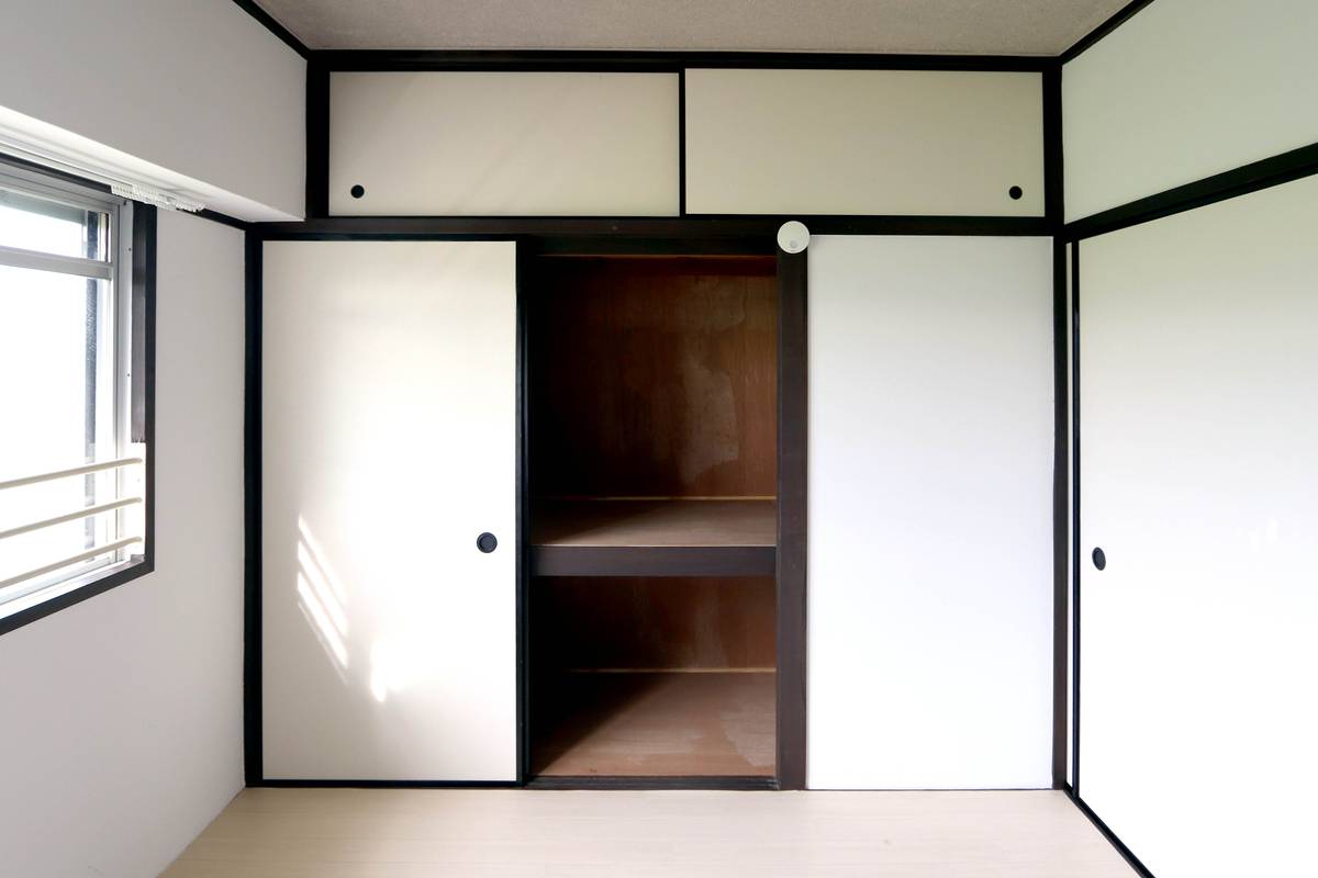 Storage Space in Village House Shimouchi in Seki-shi