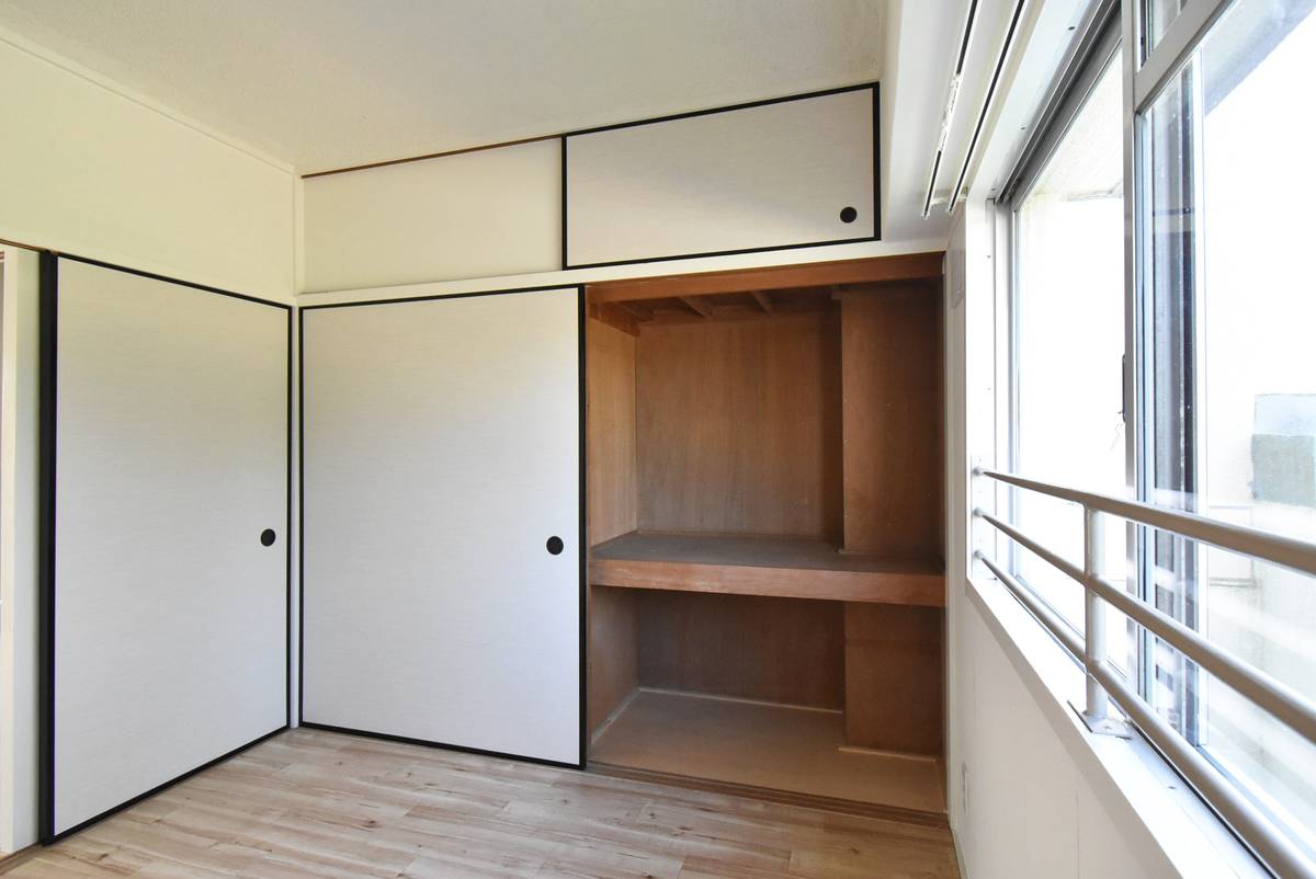 Storage Space in Village House Gankaiji in Toyama-shi