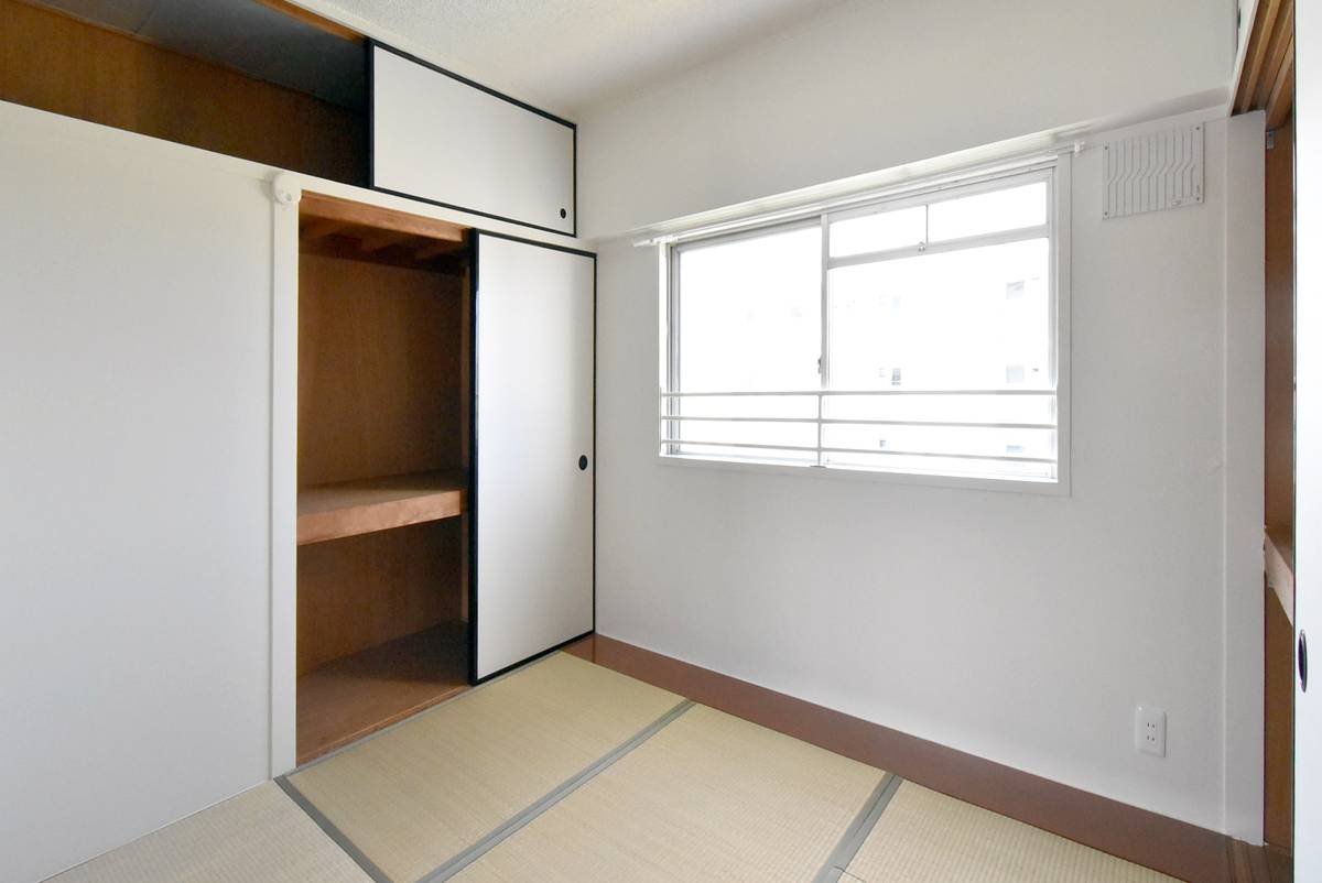 Bedroom in Village House Inami in Nanto-shi