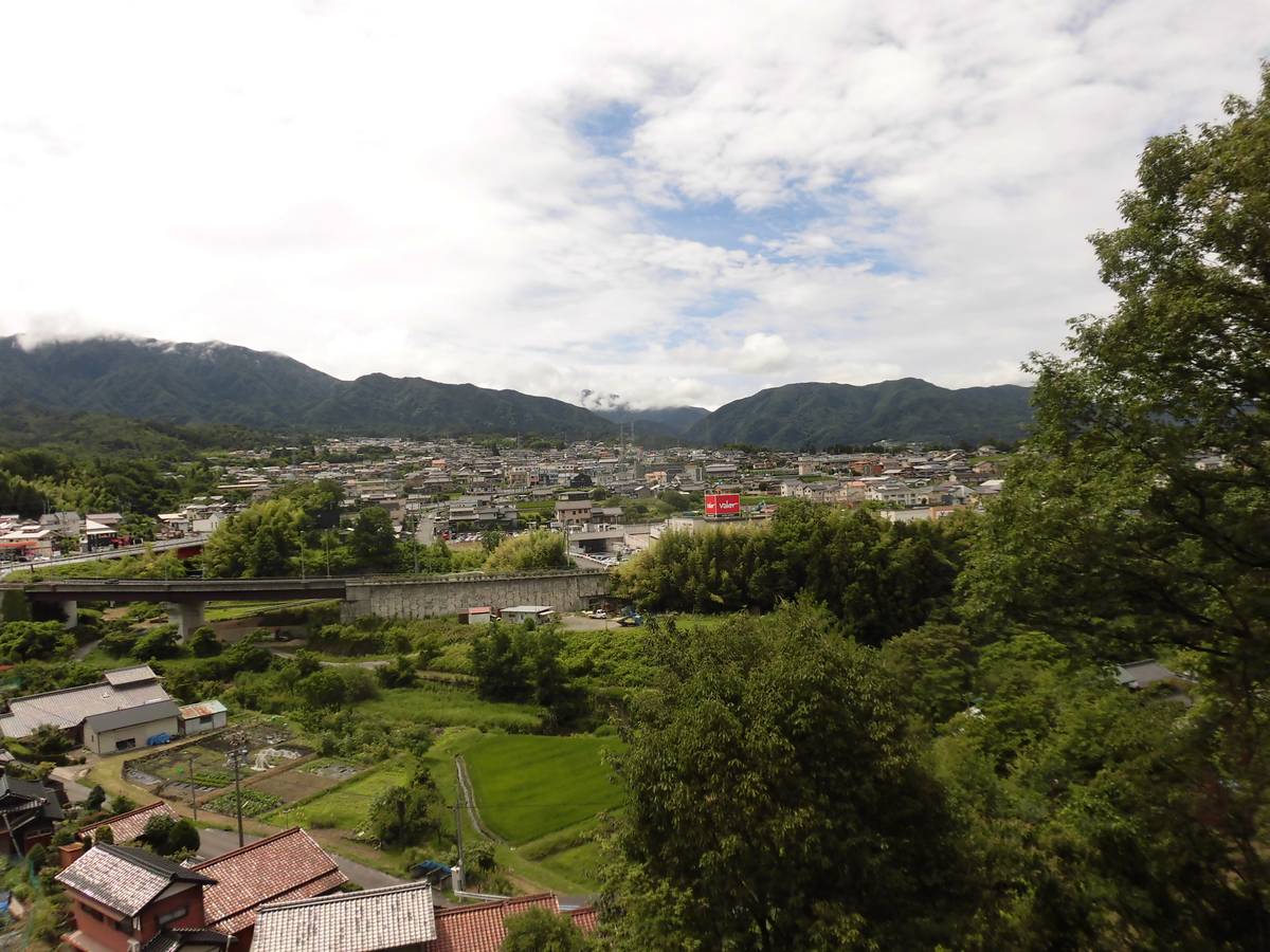 Vista de Village House Nakatsugawa Dai 3 em Nakatsugawa-shi