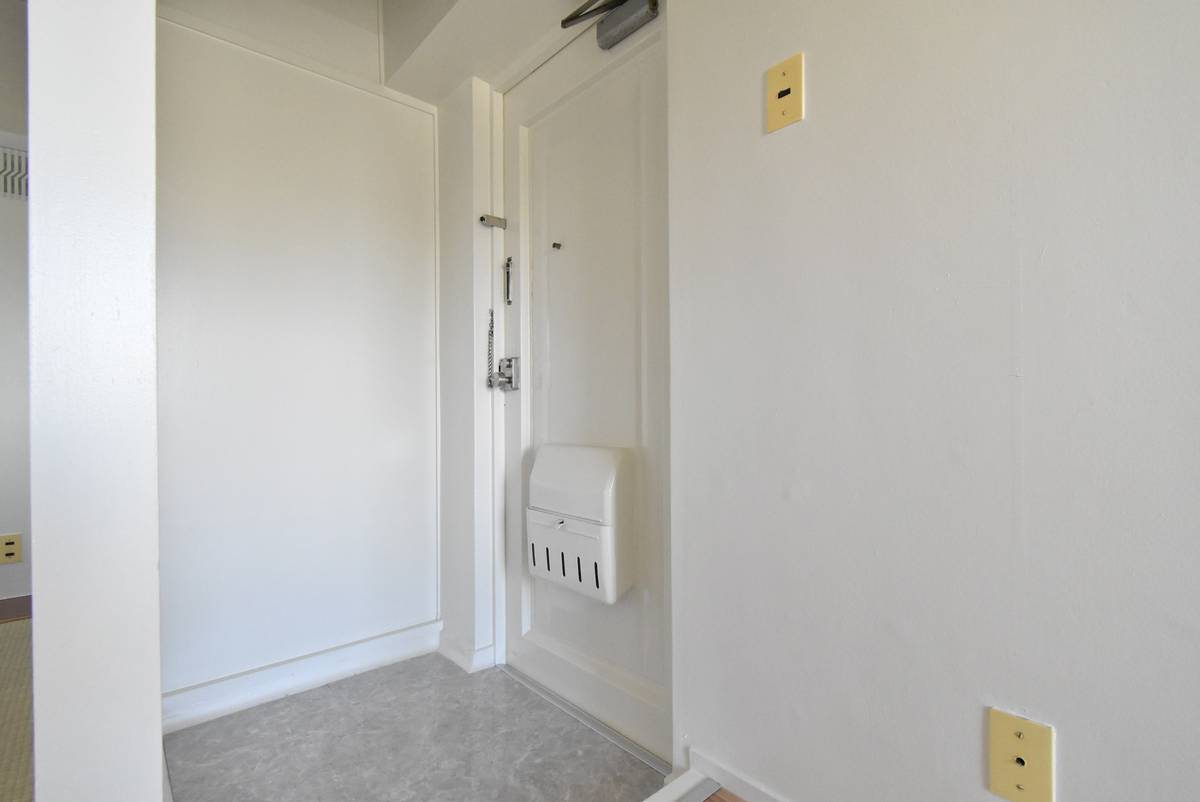 Pintu Masuk Apartemen di Village House Shio di Hakui-gun