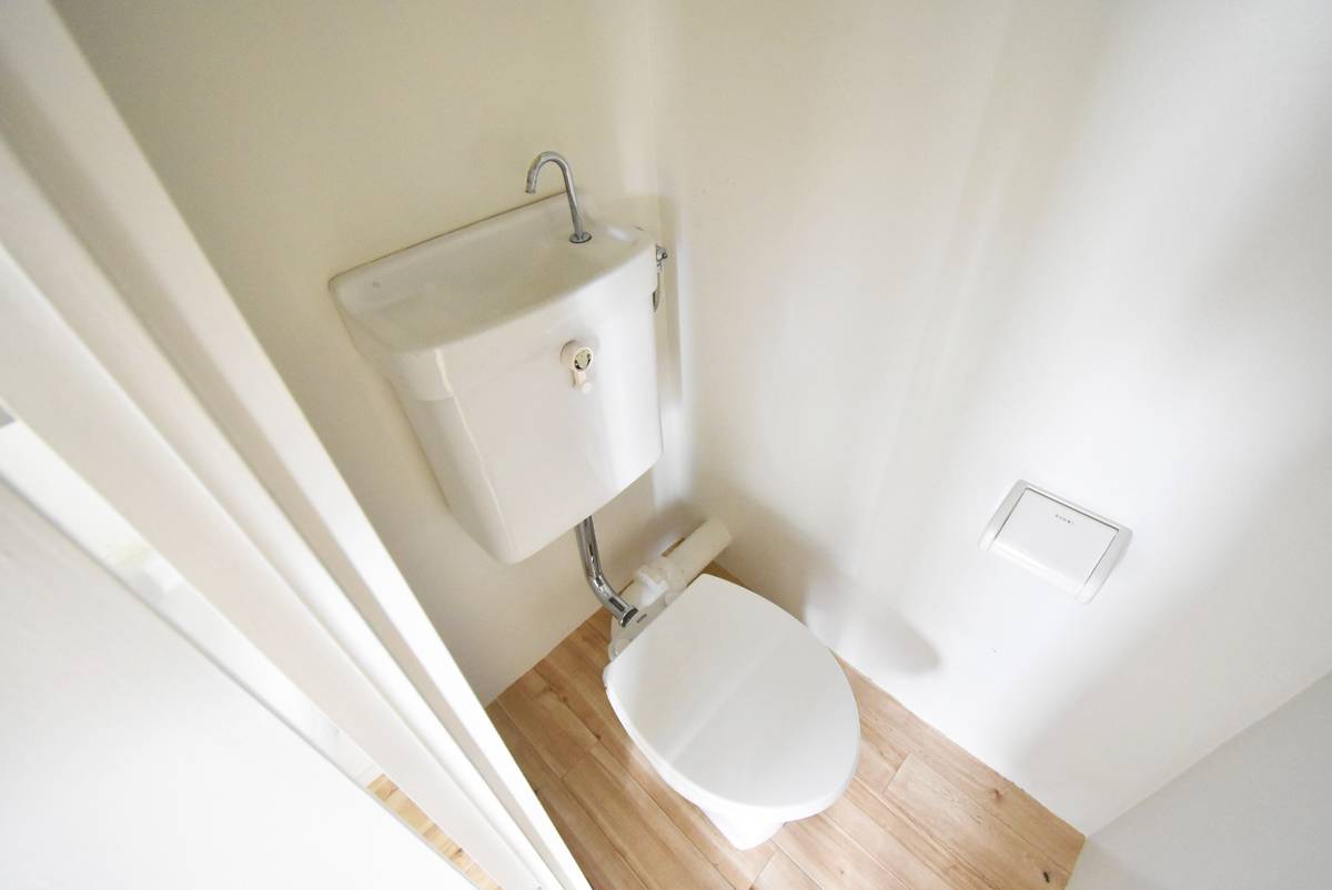 Toilet di Village House Shio di Hakui-gun