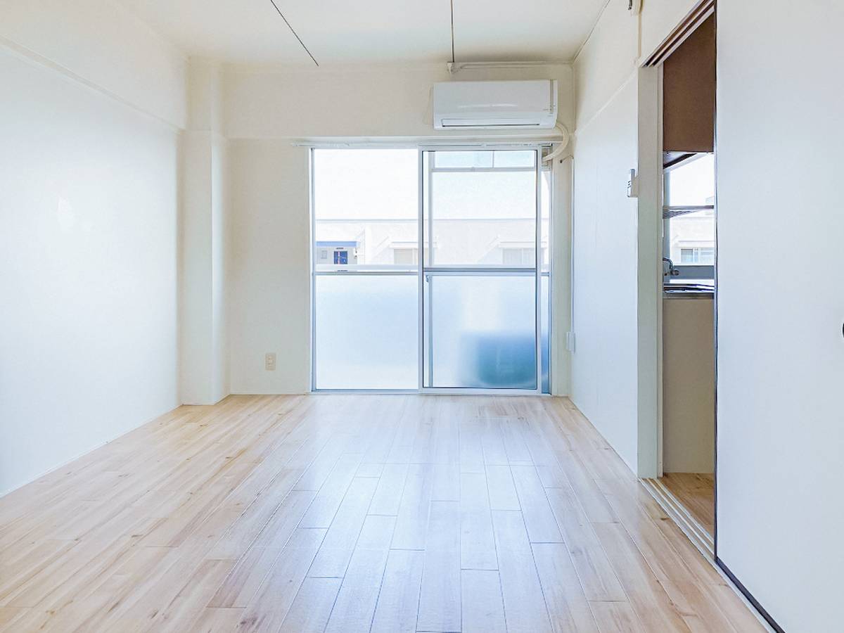 豊田市ビレッジハウス田中第二のリビング