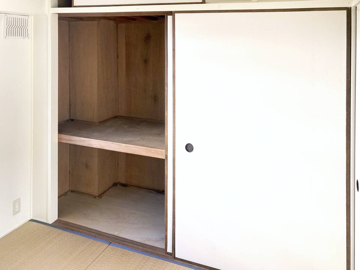 Khu vực chứa đồ của Village House Yoza ở Tsuruga-shi