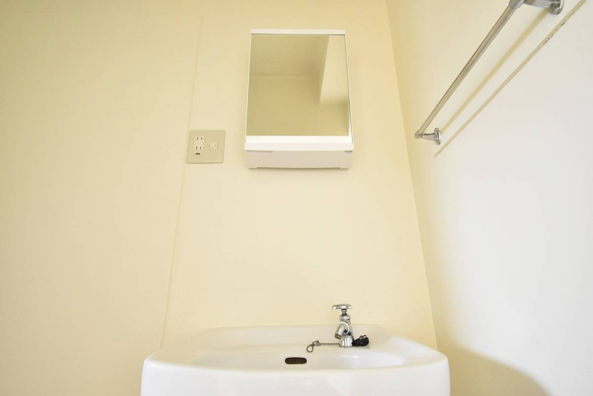 小矢部市ビレッジハウス津沢の洗面所