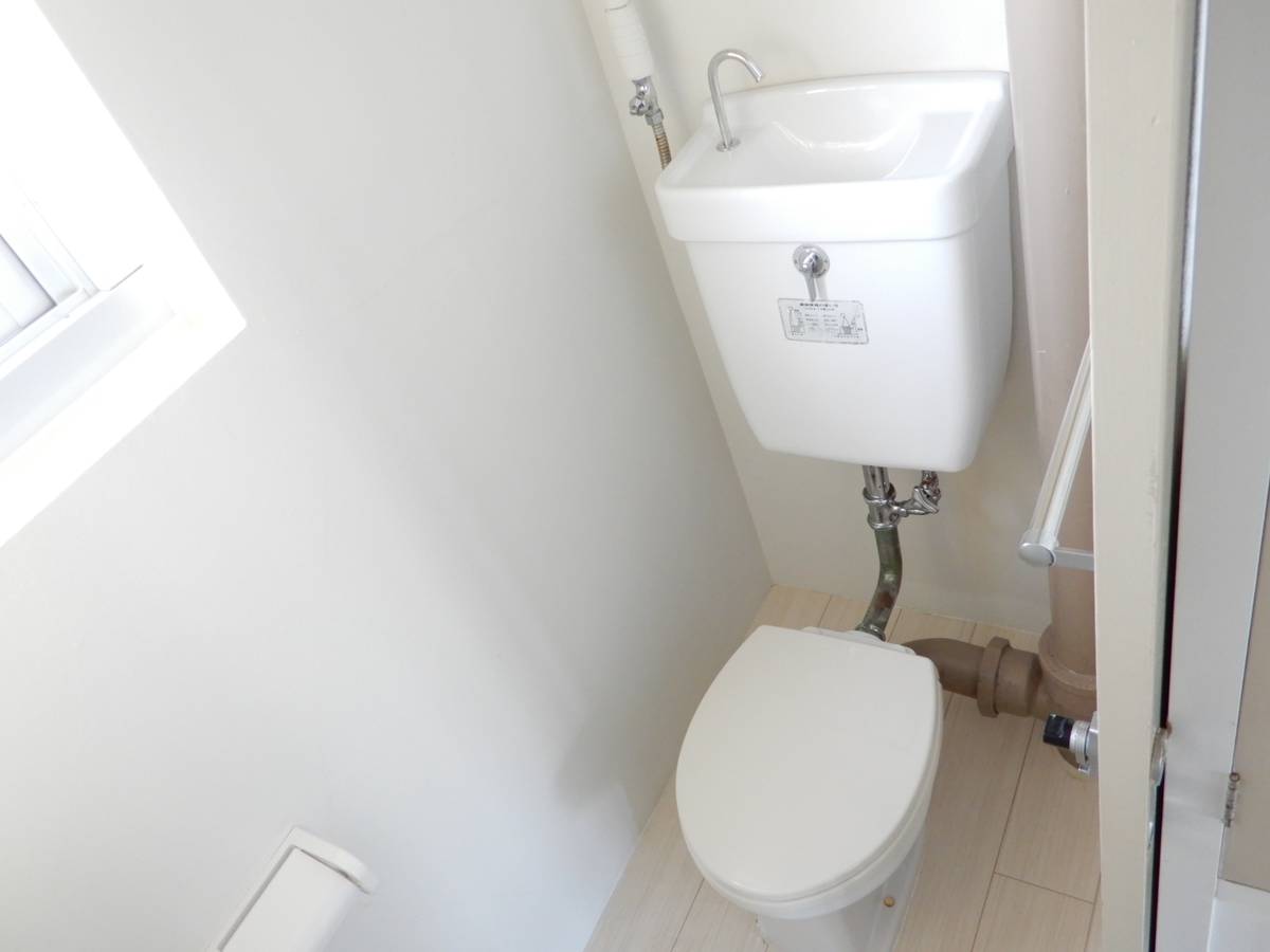 Nhà vệ sinh của Village House Toyama Kita ở Toyama-shi