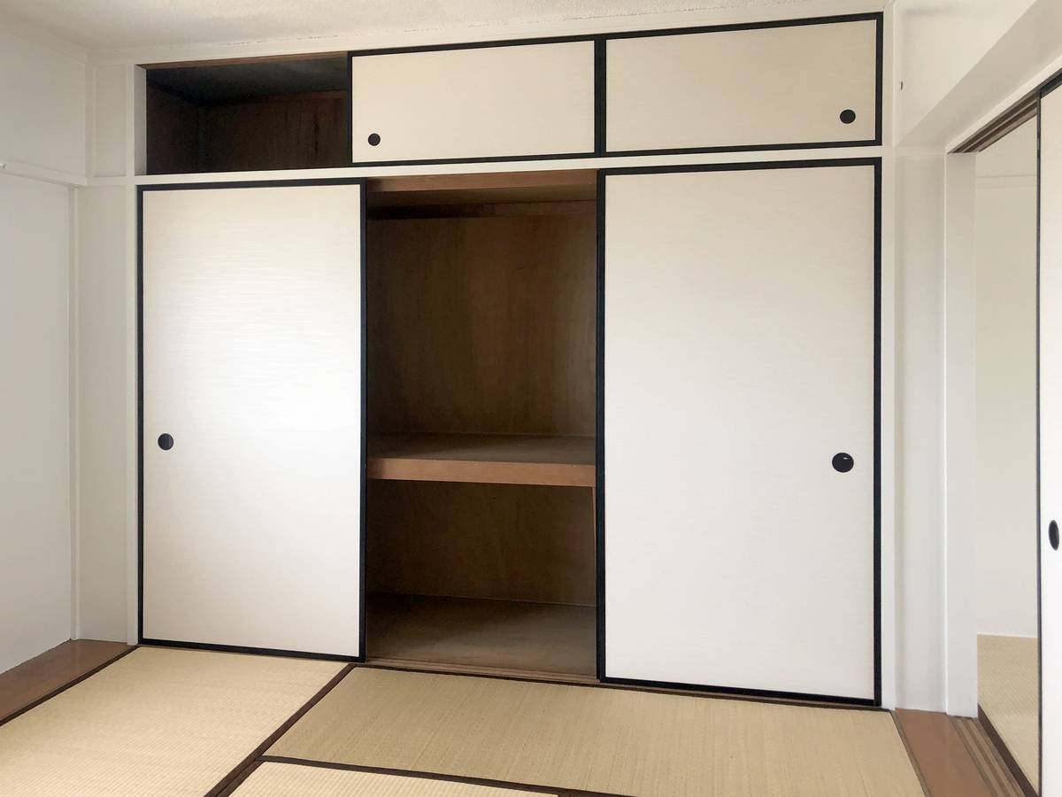 Khu vực chứa đồ của Village House Toyama Kita ở Toyama-shi