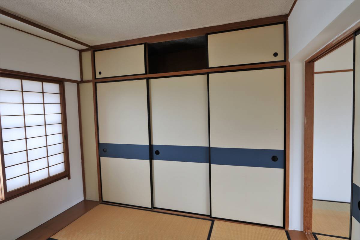 Khu vực chứa đồ của Village House Osashima Dai 2 ở Ena-shi