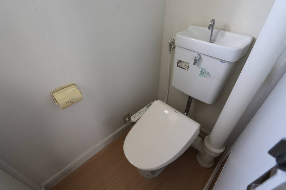 Toilet in Village House Osashima Dai 2 in Ena-shi