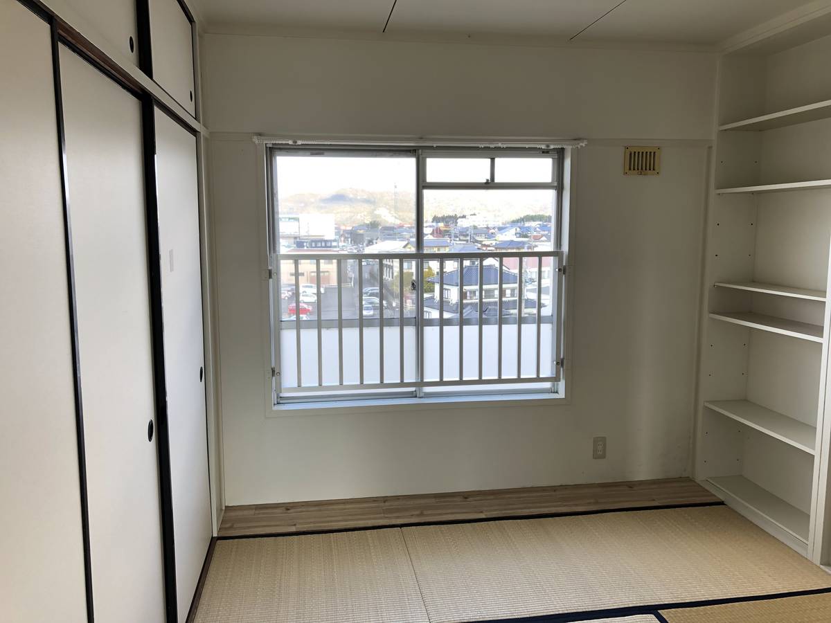 可児市ビレッジハウス可児の居室