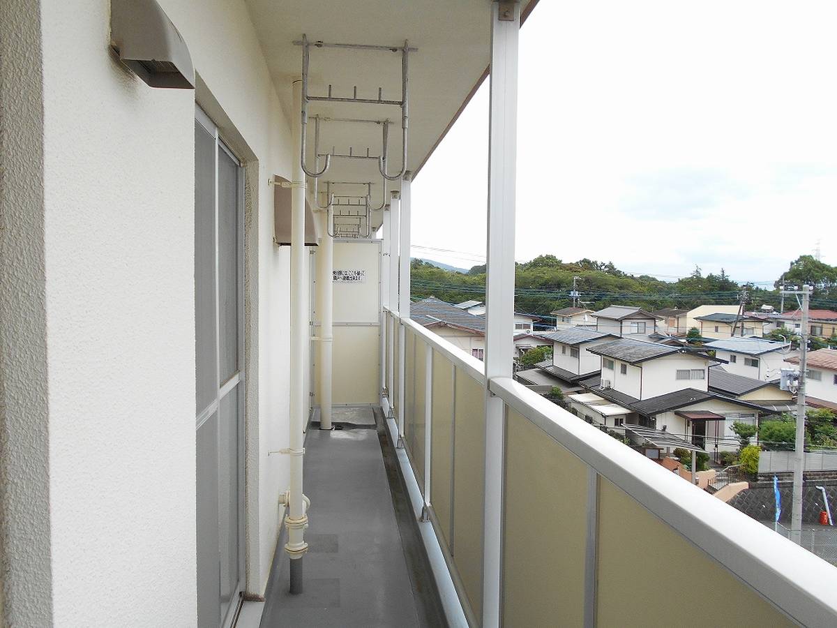 Balcony in Village House Fujimidai in Fuji-shi