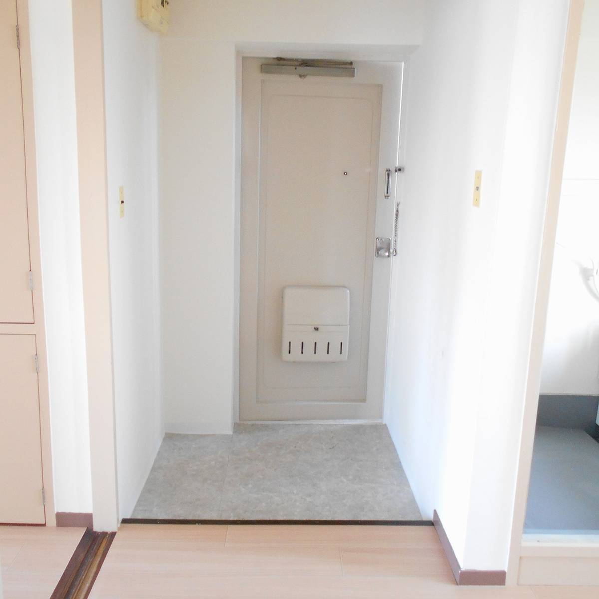 Makinohara-shi ရှိ Village House Sagara ၏ တိုက်ခန်းဝင်ပေါက်