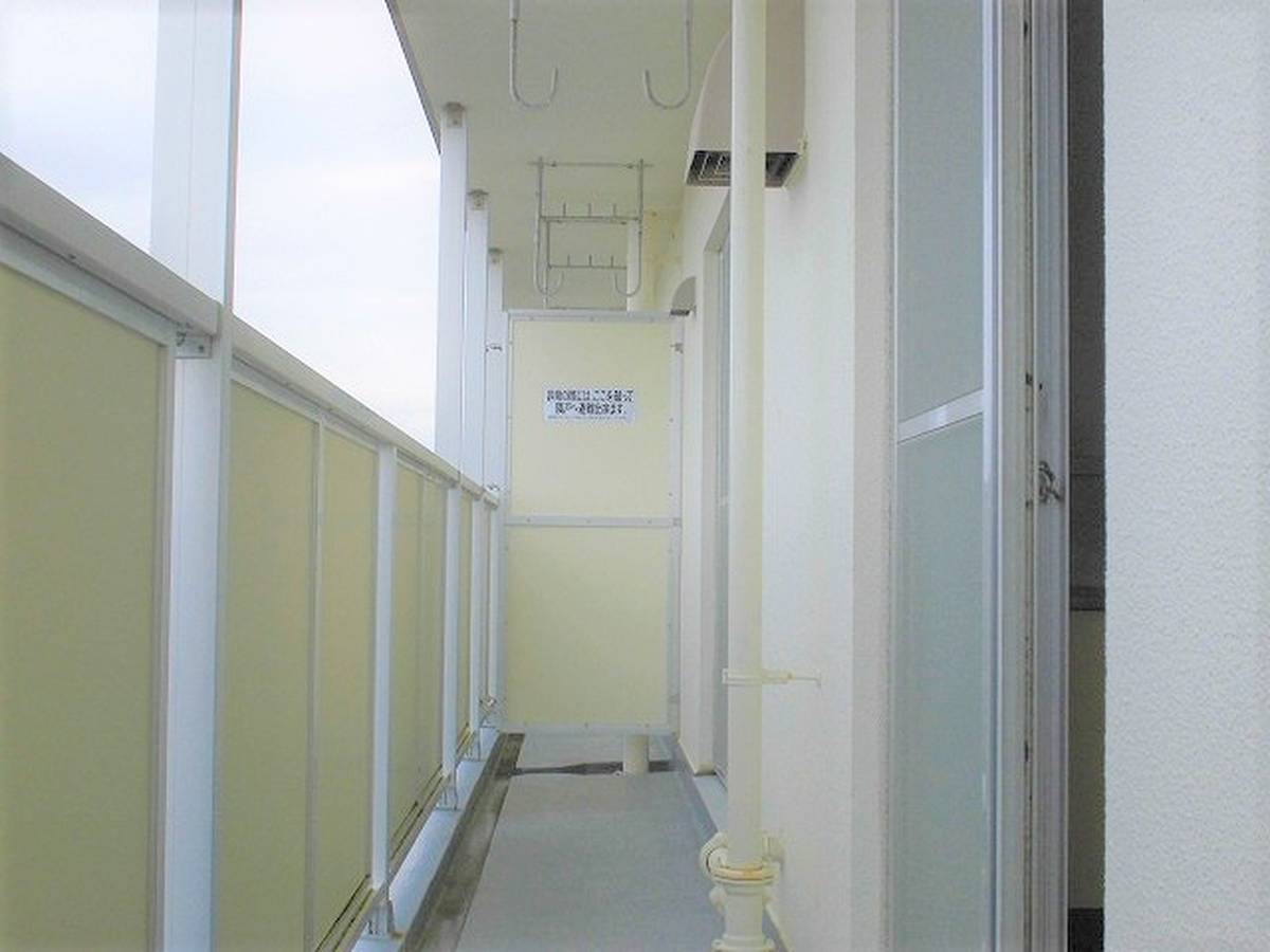 掛川市ビレッジハウス井崎のバルコニー