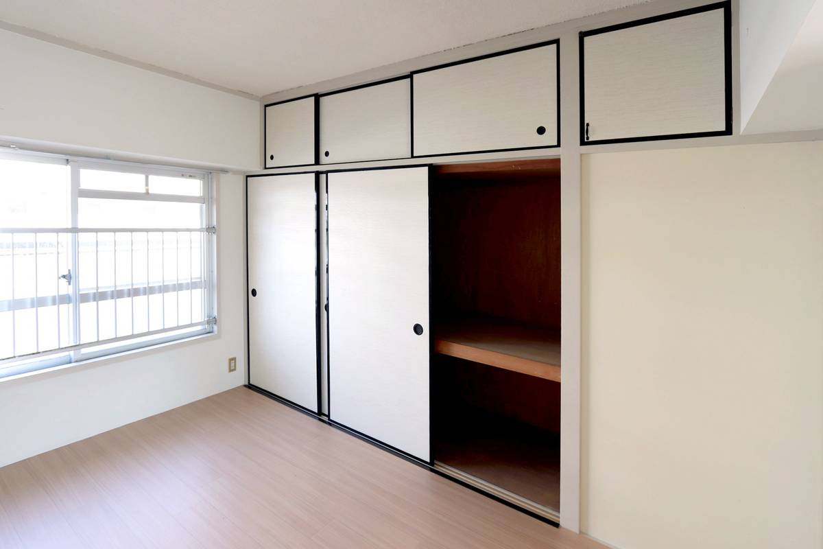 Storage Space in Village House Ooyanagi in Shimada-shi