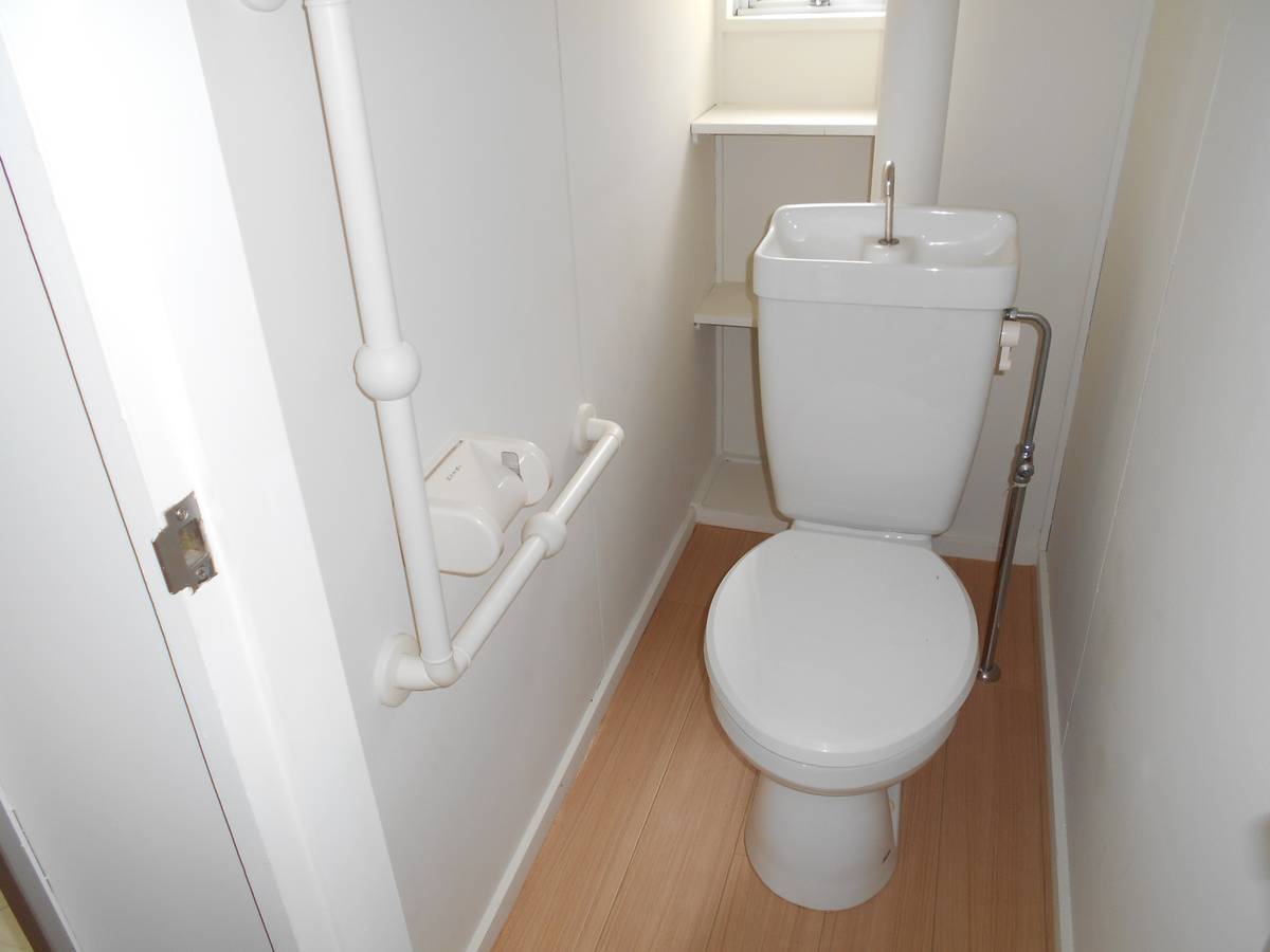 Kikugawa-shi ရှိ Village House Yokochi ၏ အိမ်သာ