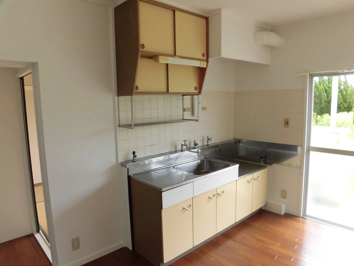 加茂郡ビレッジハウス川辺Ⅰのキッチン