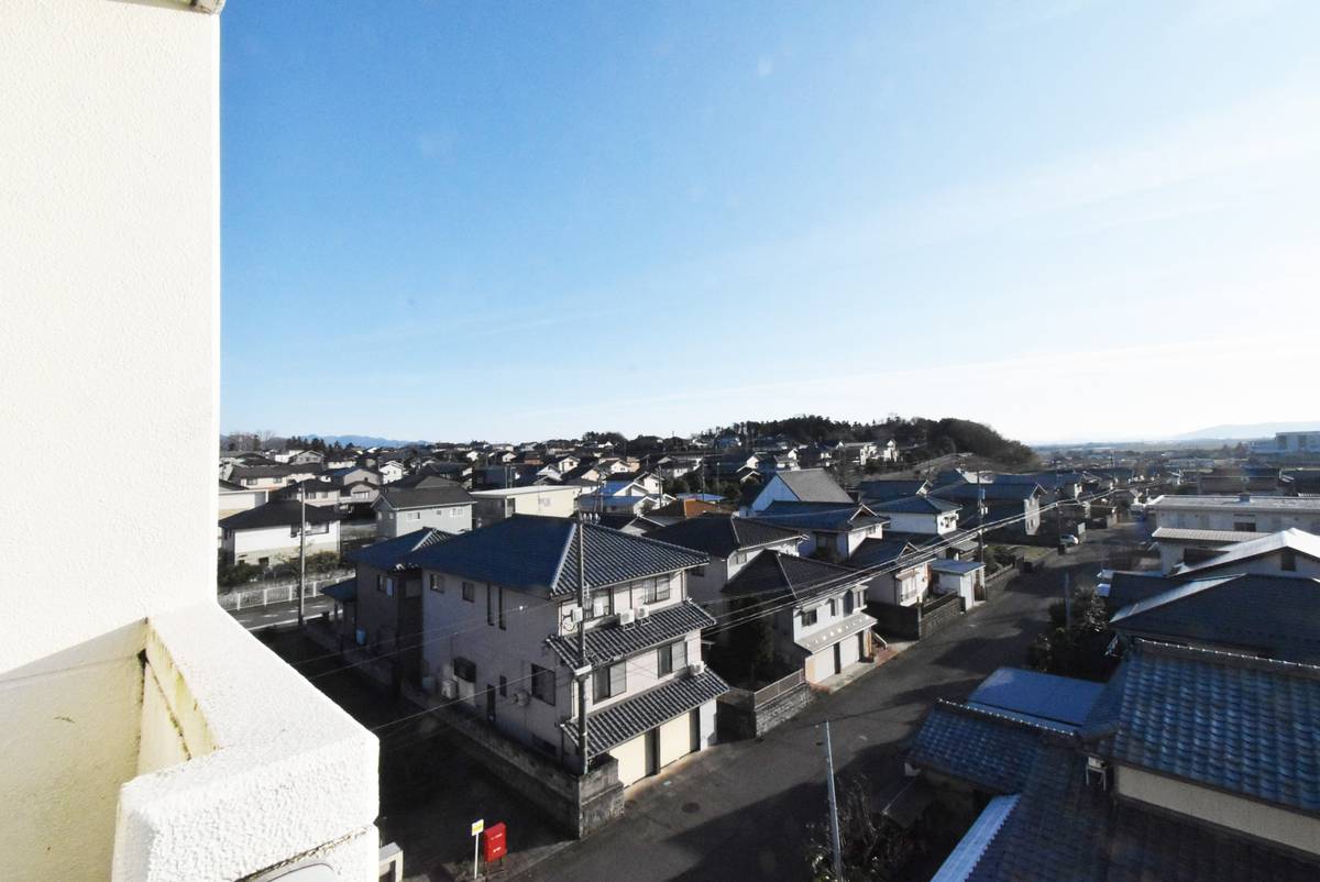 Tầm nhìn từ Village House Kanazu ở Awara-shi