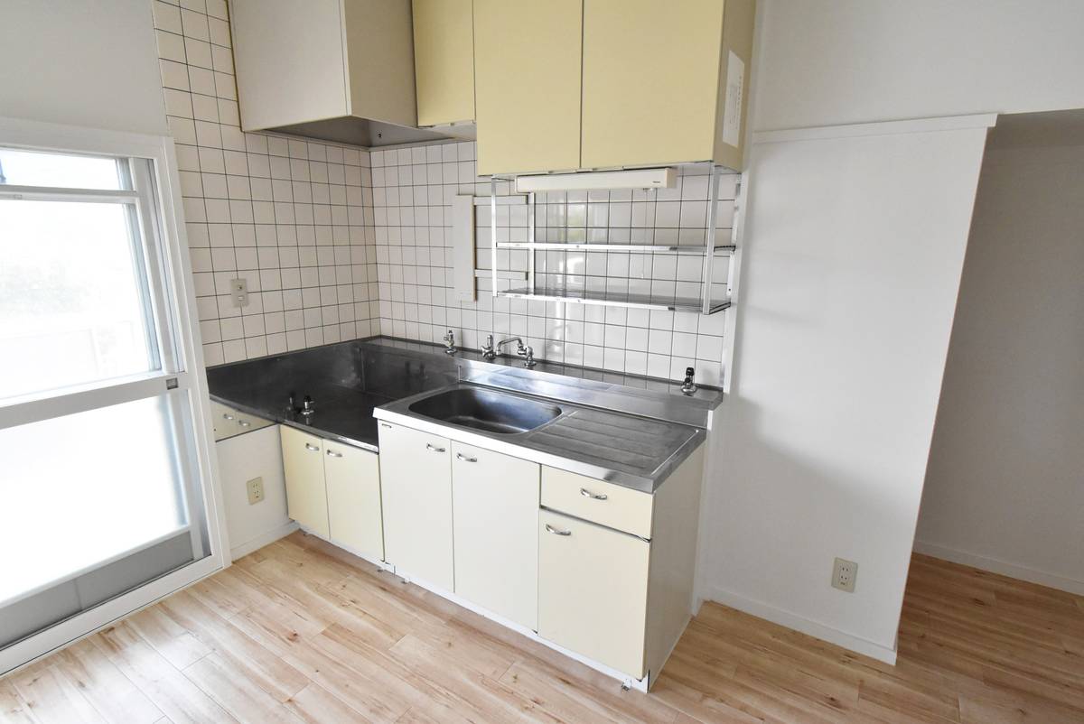 Dapur di Village House Kataguchi di Imizu-shi