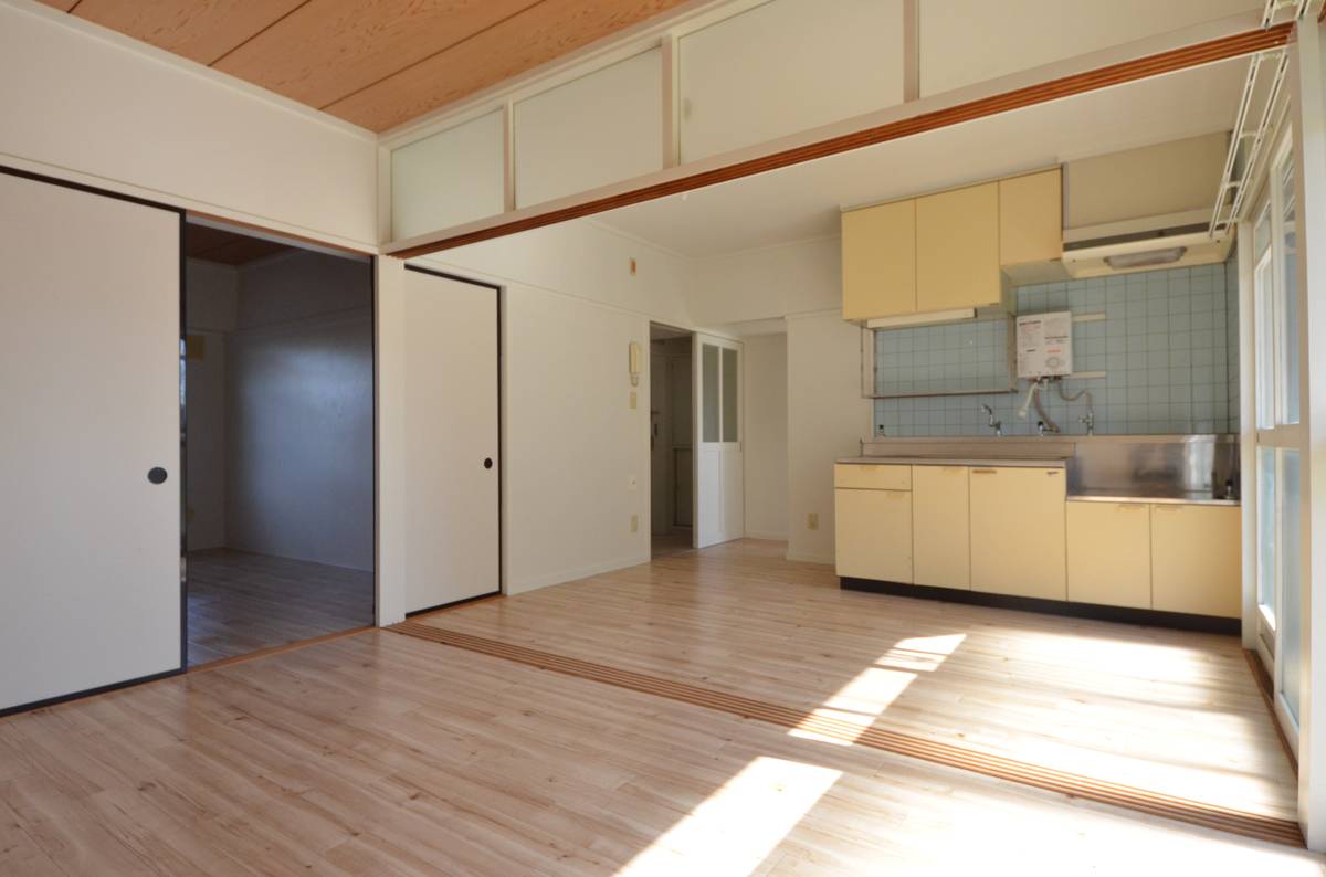 Phòng khách của Village House Tsubame ở Tsubame-shi