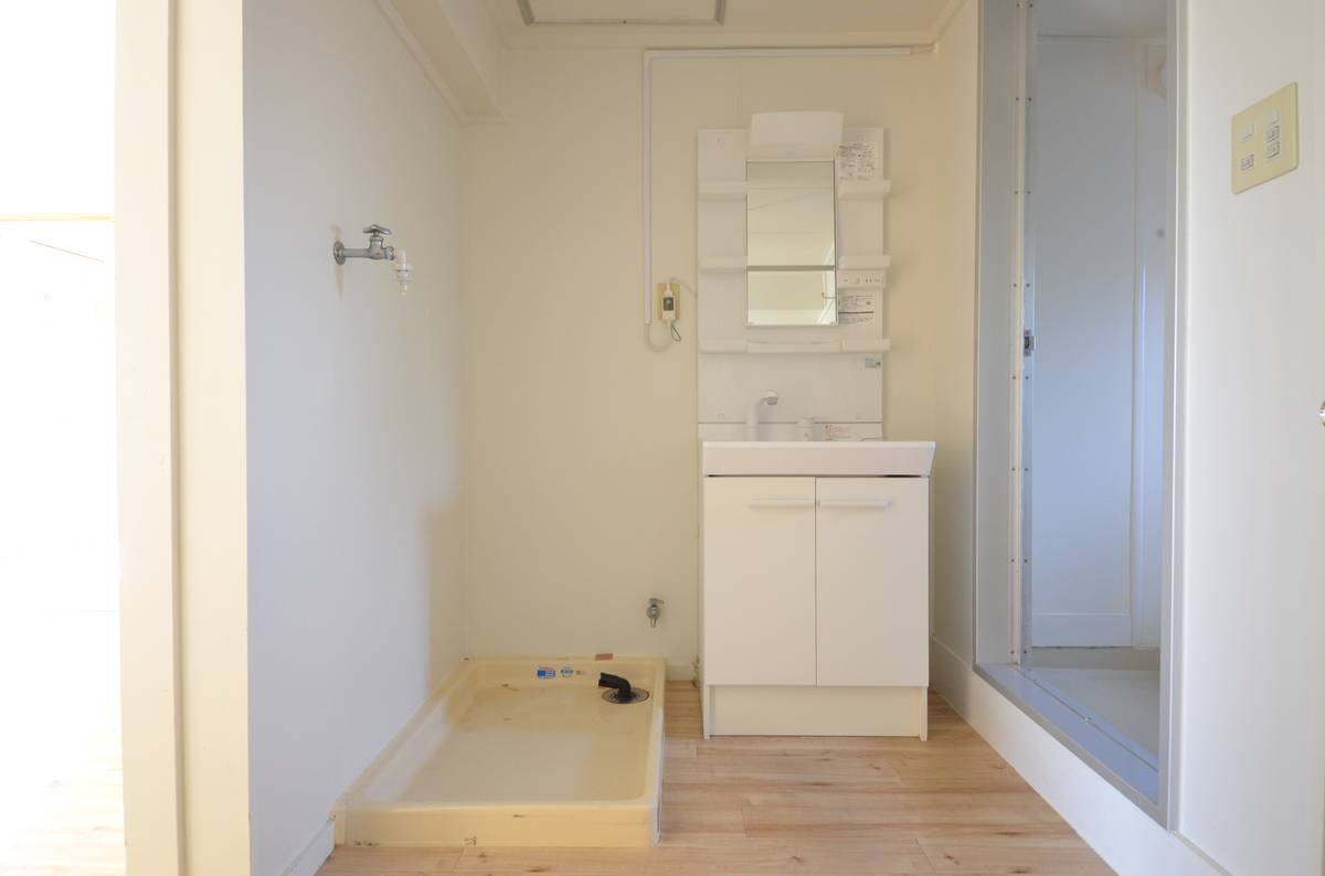 Bồn rửa mặt của Village House Tsubame ở Tsubame-shi