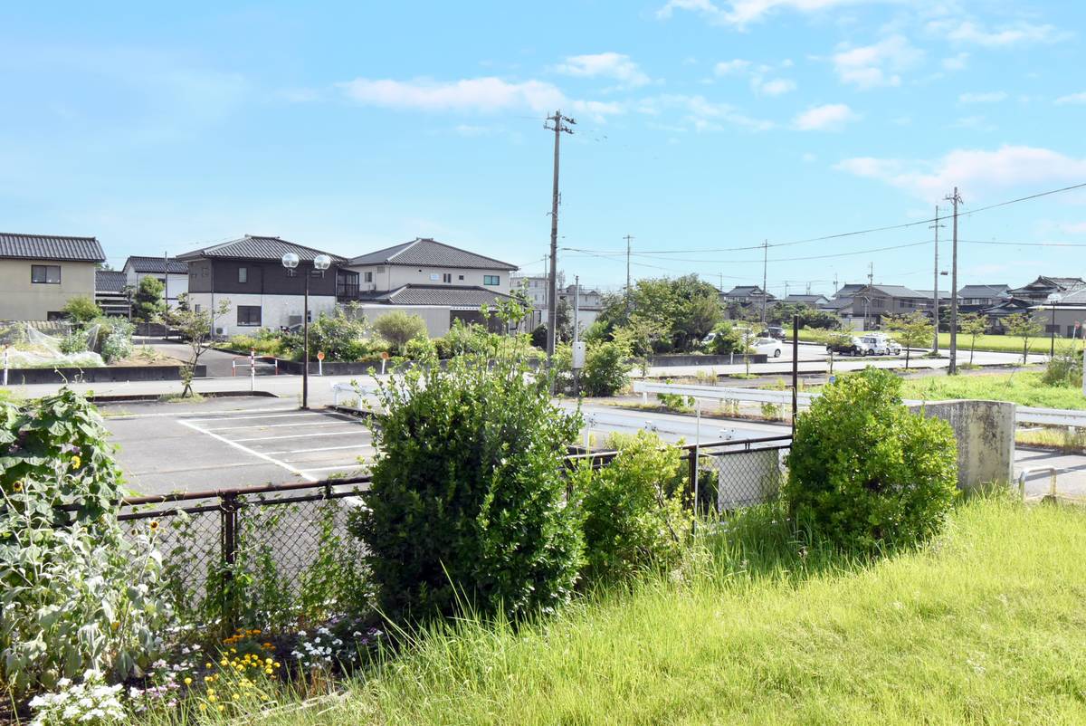 Tầm nhìn từ Village House Nishihongou ở Toyama-shi