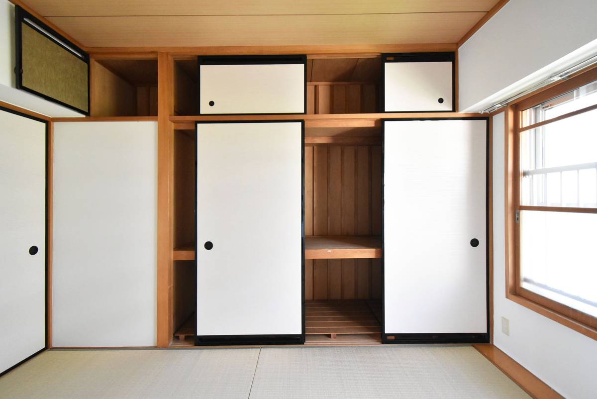 Storage Space in Village House Nishihongou in Toyama-shi
